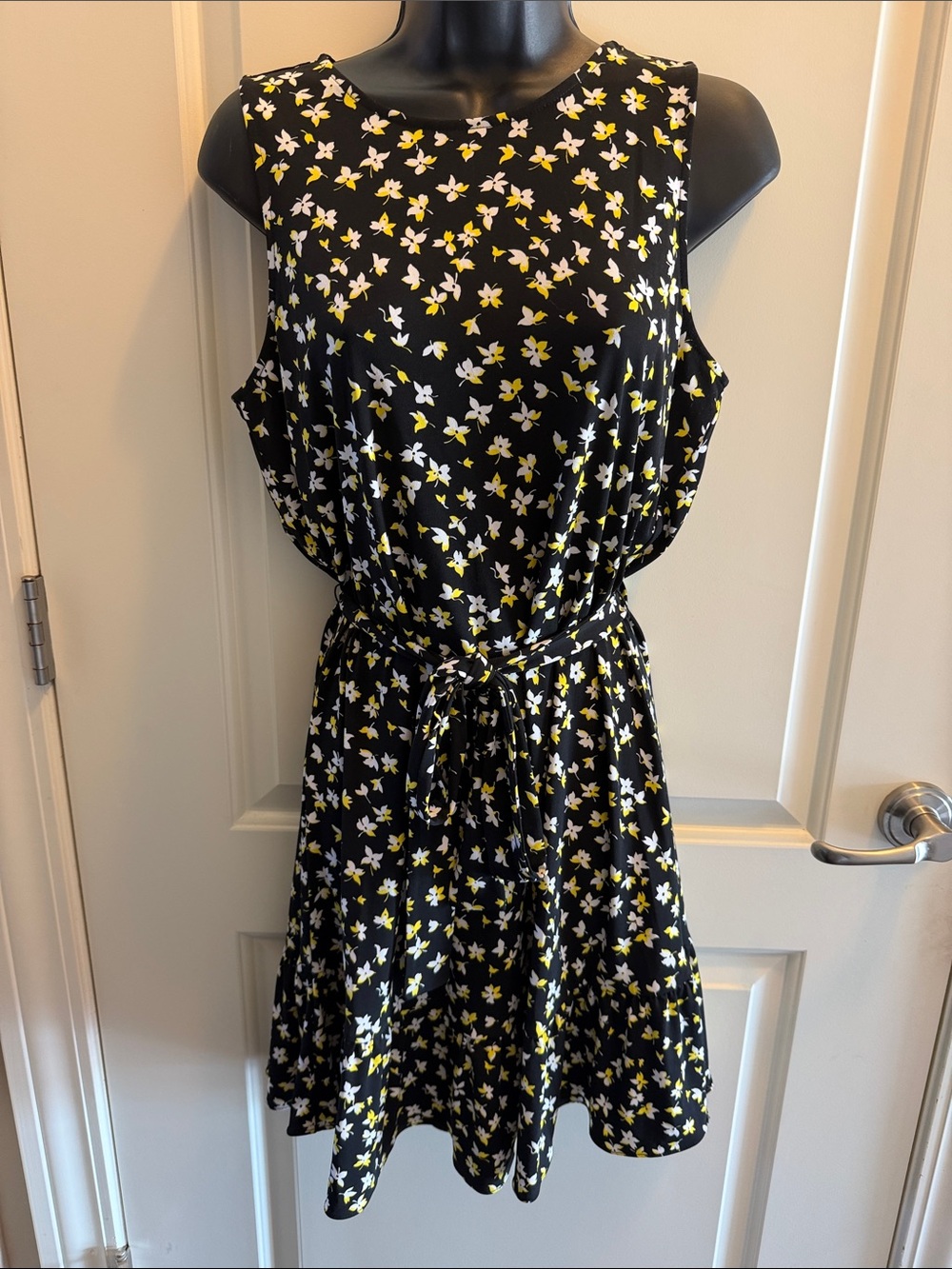 MICHAEL Michael Kors Black Floral Tie-Waist Midi Dress
